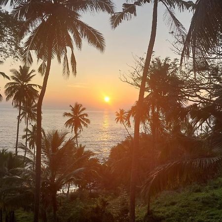 Star Beach Hotel Tangalle Buitenkant foto