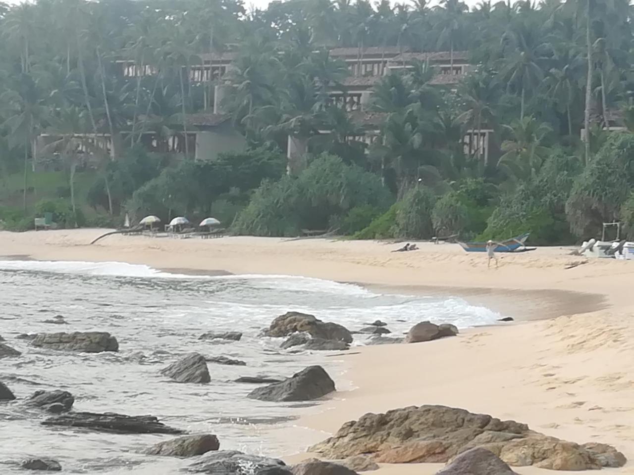 Star Beach Hotel Tangalle Buitenkant foto