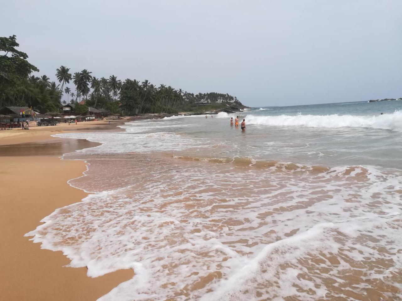 Star Beach Hotel Tangalle Buitenkant foto