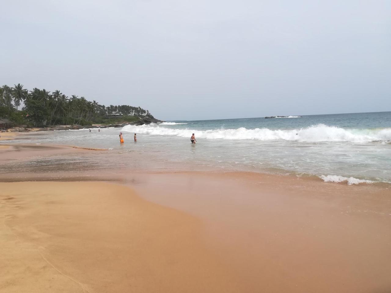 Star Beach Hotel Tangalle Buitenkant foto