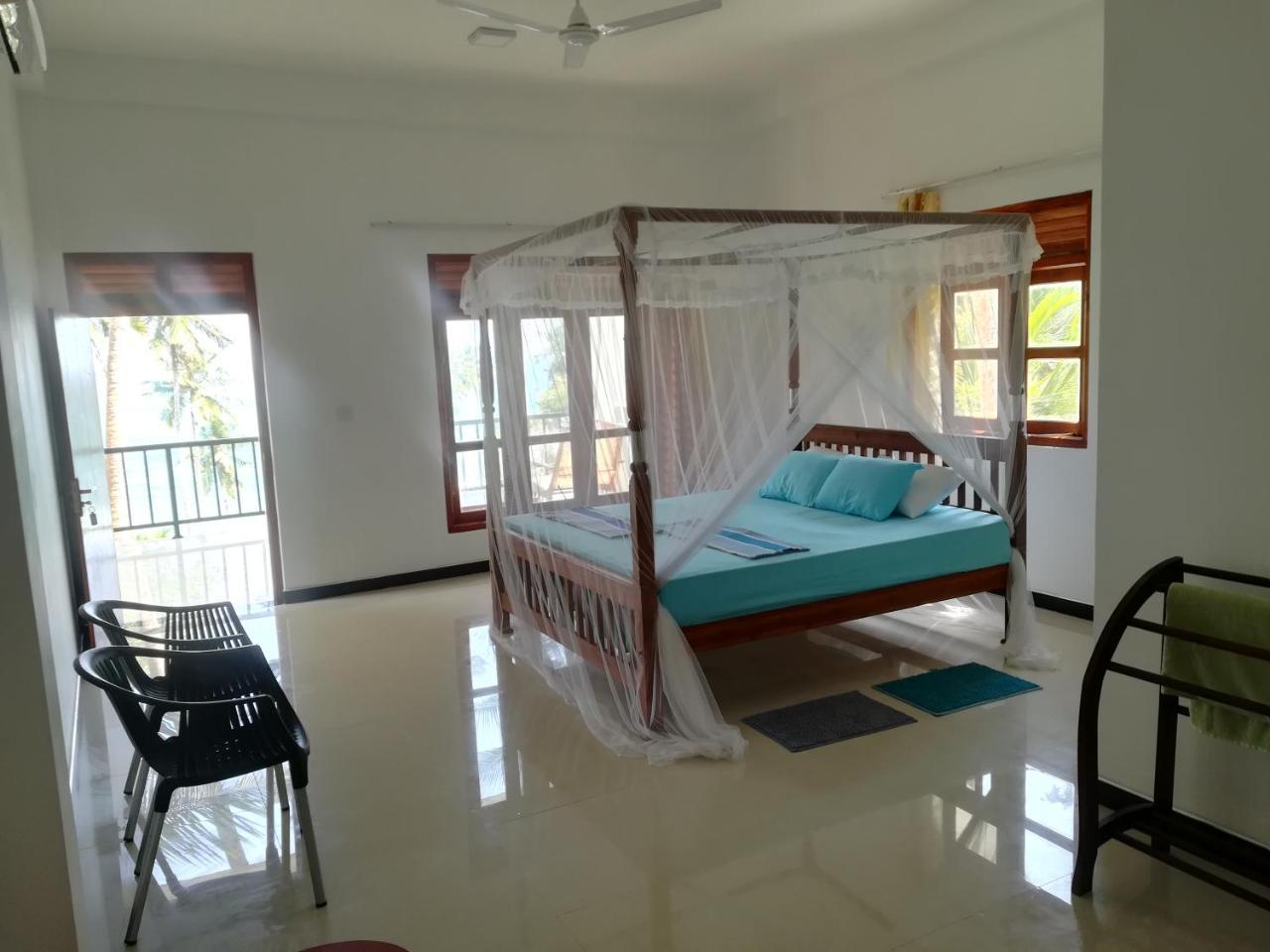 Star Beach Hotel Tangalle Buitenkant foto