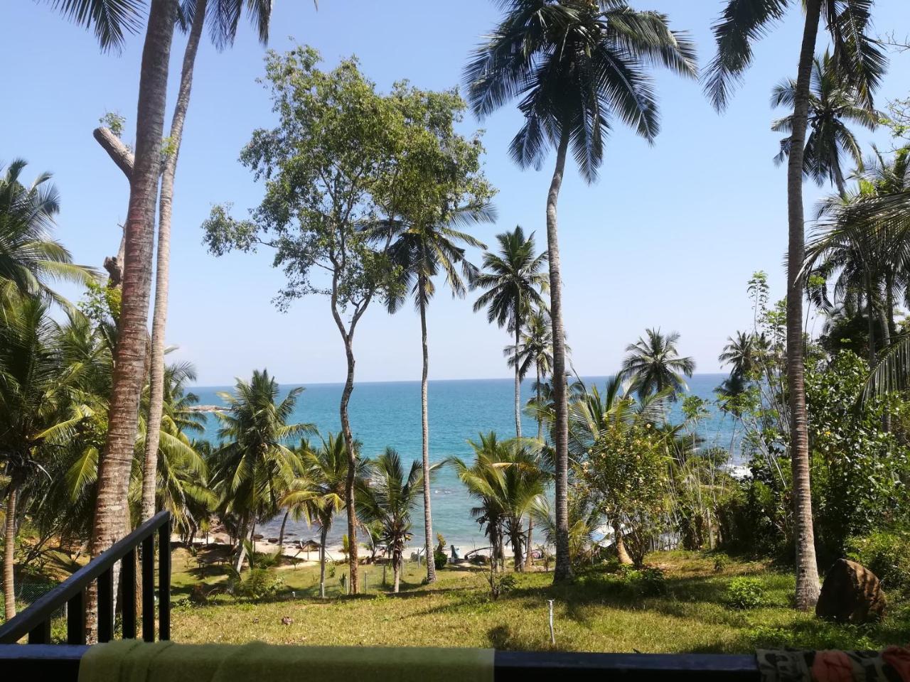 Star Beach Hotel Tangalle Buitenkant foto